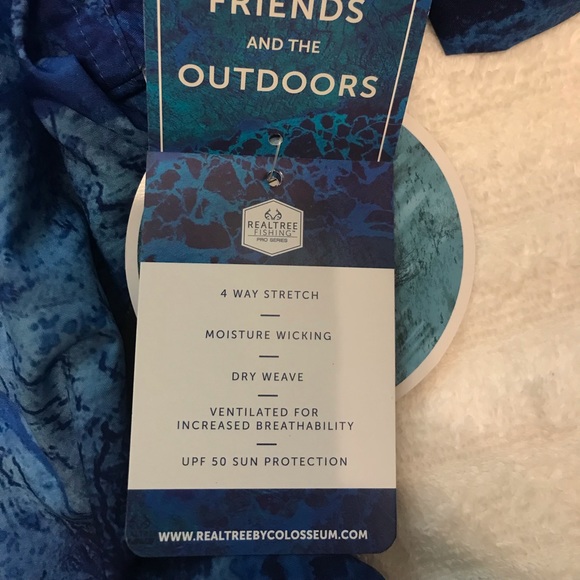 NWT Men’s RealTree S/S Fishing Shirt XXL Multi Blue Color New Free Bottle Opener - Picture 8 of 10